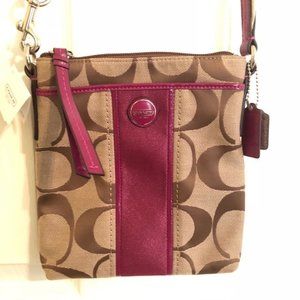 Coach swingpack crossbody bag NWT